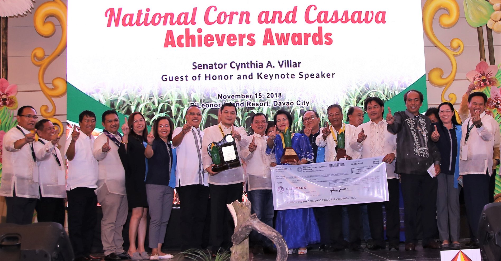 awarding of natl quality corn award in davao city
