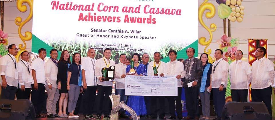 hall of fame award for pangasinan-national quality corn